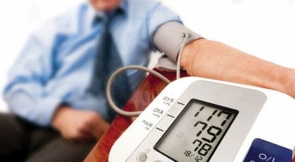 Yếu tố ảnh hưởng đến huyết áp