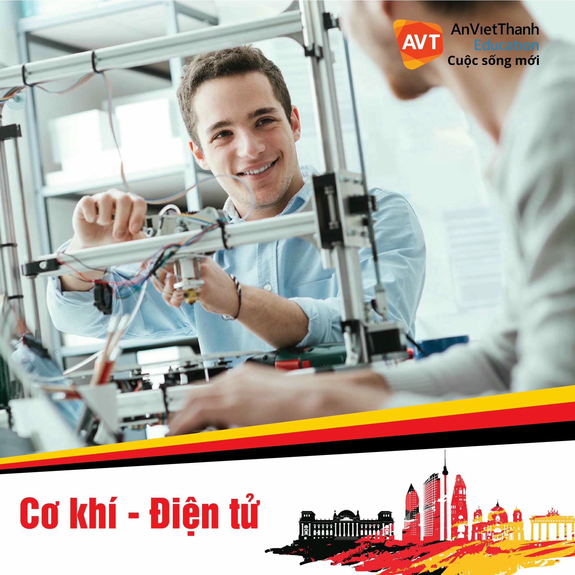Đứng thứ 3 là Ngành Cơ khí - Điện tử.