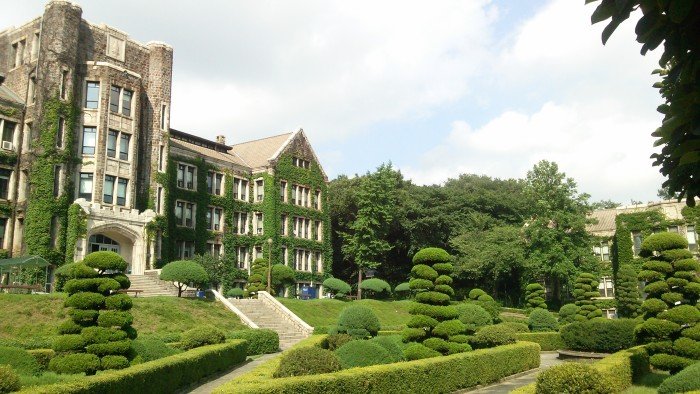 Đại học đắt nhất Hàn Quốc Yonsei
