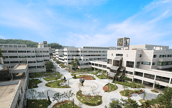 Khuôn viên đại học Pohang Hàn Quốc
