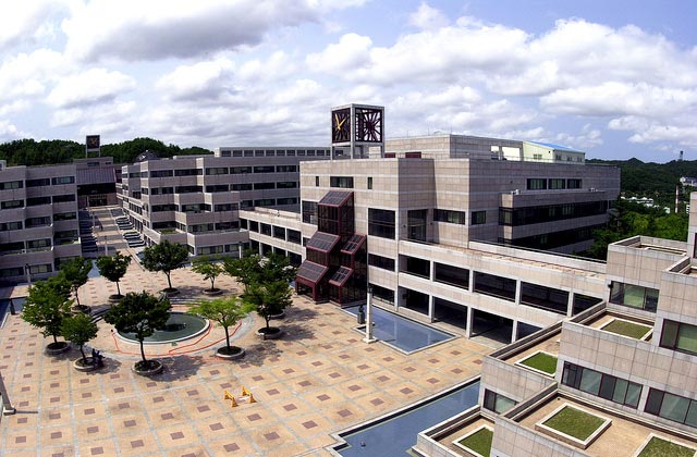 Khuôn viên trường Đại học Postech Hàn Quốc