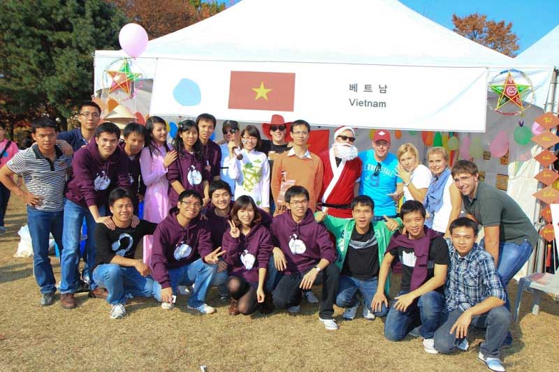 Du học ngành Hàn Quốc học bạn có cơ hội tìm hiểu văn hóa, con người Hàn Quốc